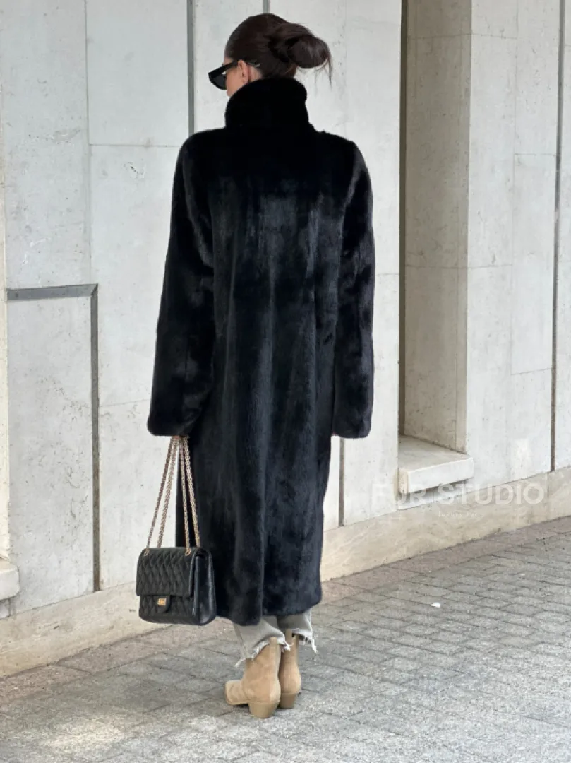 Черная шуба пальто из меха норки Saga furs - фото 8