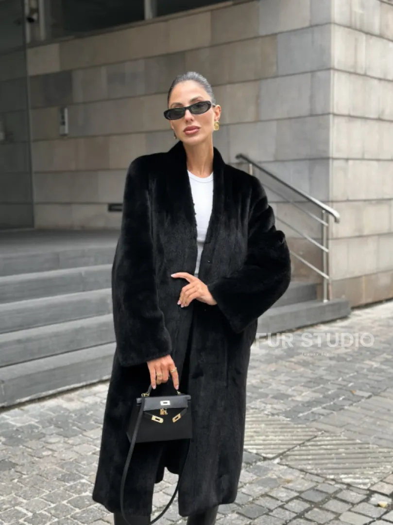 Модная шуба из меха норки Saga furs - фото 3