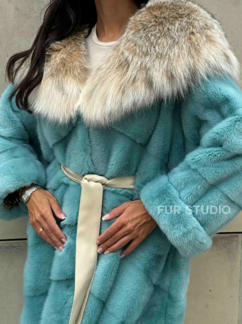 Шуба норковая с капюшоном из меха рыси - цвет Тиффани - фото 2