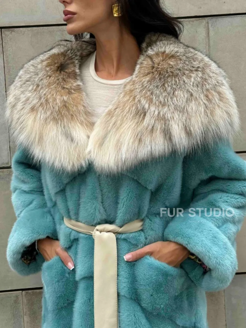 Шуба норковая с капюшоном из меха рыси - цвет Тиффани - фото 5