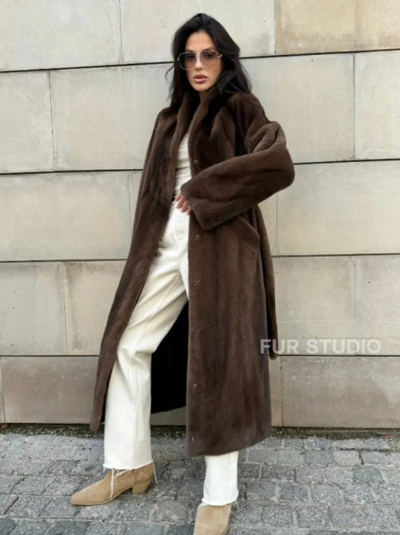 Норковая шуба, цельный мех PREMIUM COLLECTION VELVET - цвет соболь