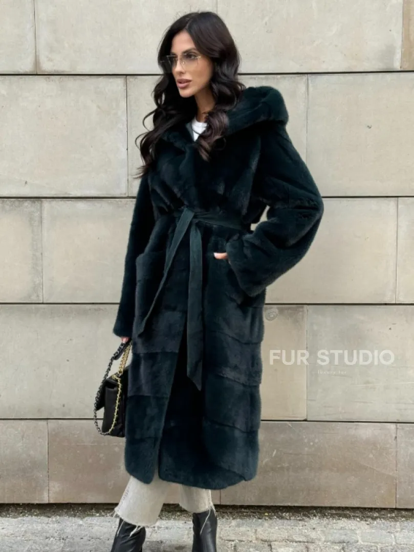 Шуба из аукционной норки NAFA с капюшоном - фото 11