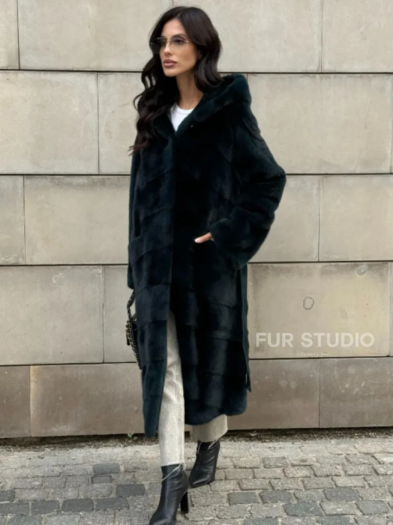 Шуба из аукционной норки NAFA с капюшоном - фото 9