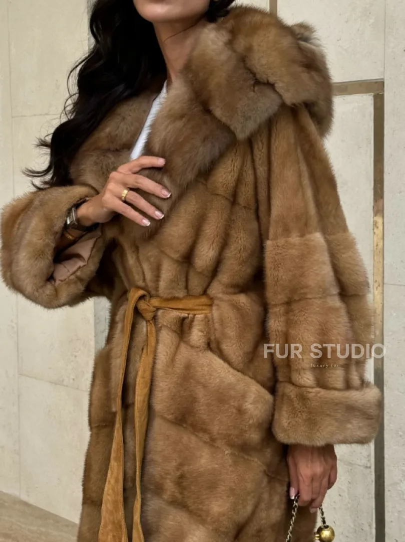 Норковая шуба с капюшоном из меха куницы - цвет карамель - фото 3