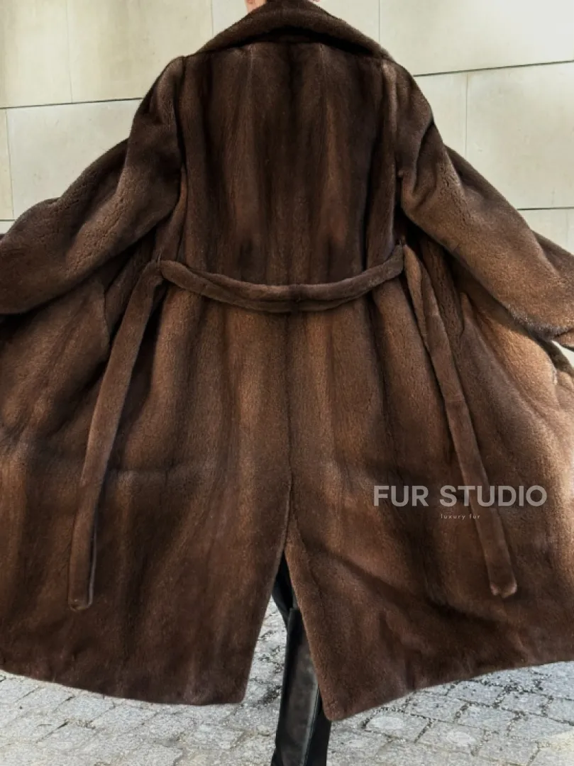 Норковая шуба цельный мех английский воротник KOPENHAGEN FUR - фото 4