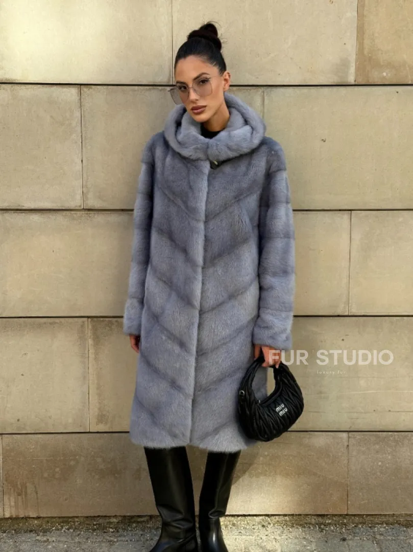 Шуба midi из меха норки с капюшоном, рукава трансформер - фото 13