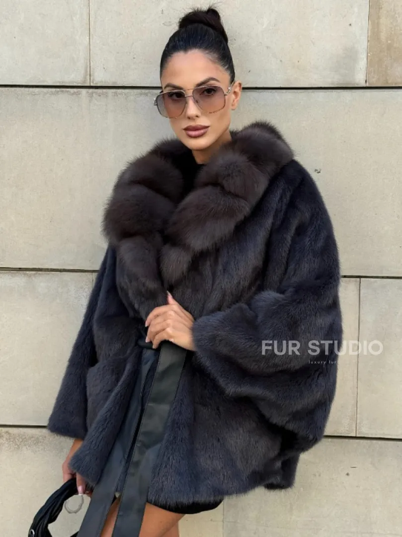 Летучая мышь из меха норки с воротником из куницы - цвет темный графит - фото 0