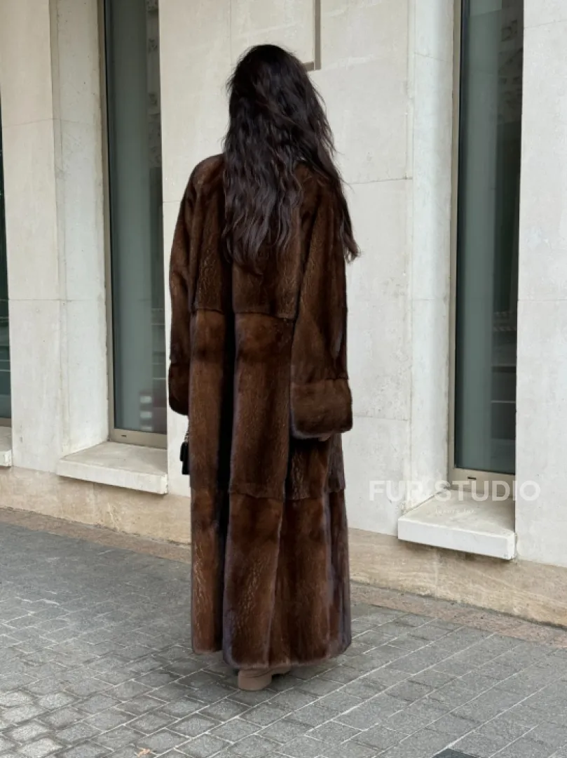 Длинная шуба ВИНТАЖ из меха скандинавской норки без воротника - фото 9