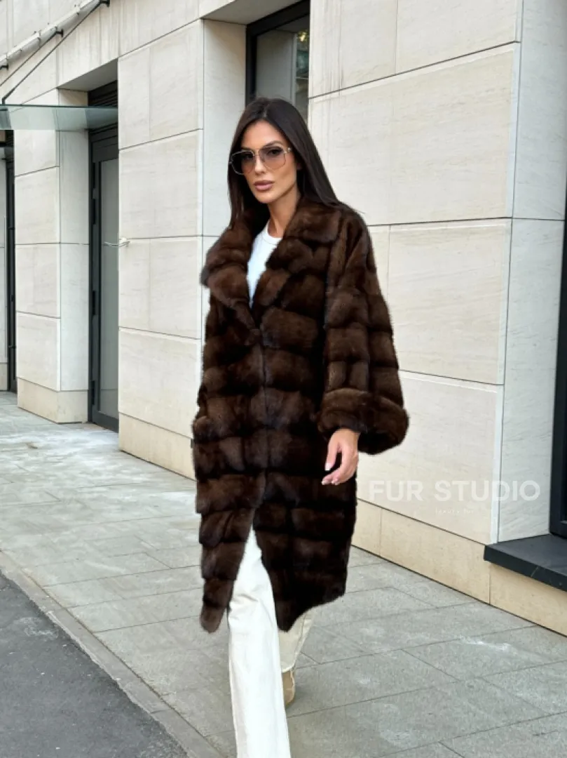 Шуба из меха соболиной норки английский воротник - цвет соболь - фото 8