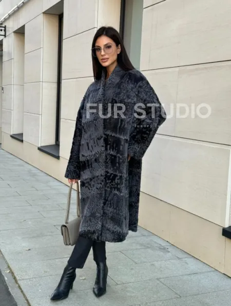 Меховое пальто из каракуля Graphite V-образный воротник - фото 0
