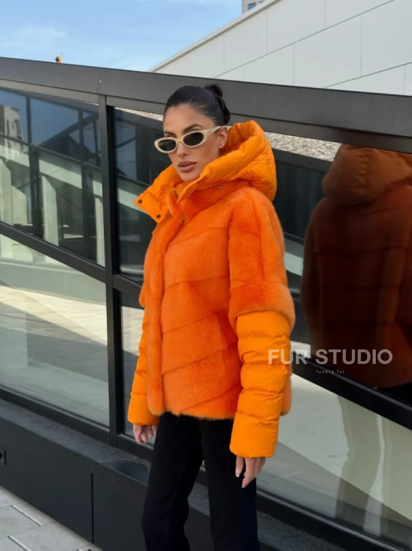 Зимняя куртка-жилет из меха норки цвет Orange