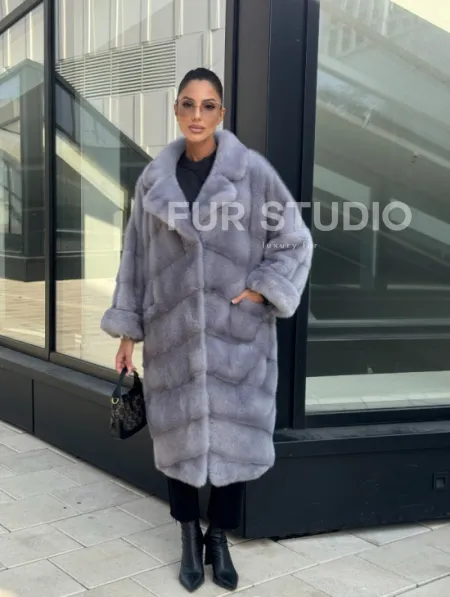 Голубая норковая шуба английский воротник, фасон кокон - фото 10