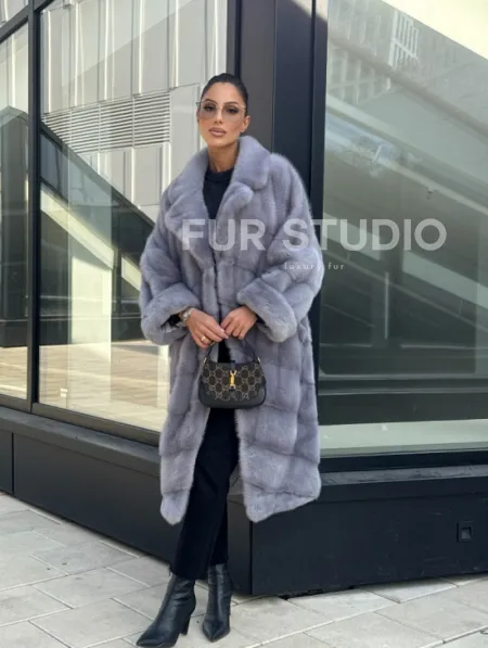 Голубая норковая шуба английский воротник, фасон кокон - фото 11