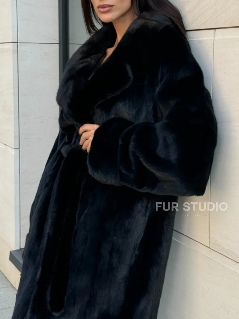 Длинная шуба кимоно Luxury Fashion из меха норки SAGA FURS - английский воротник