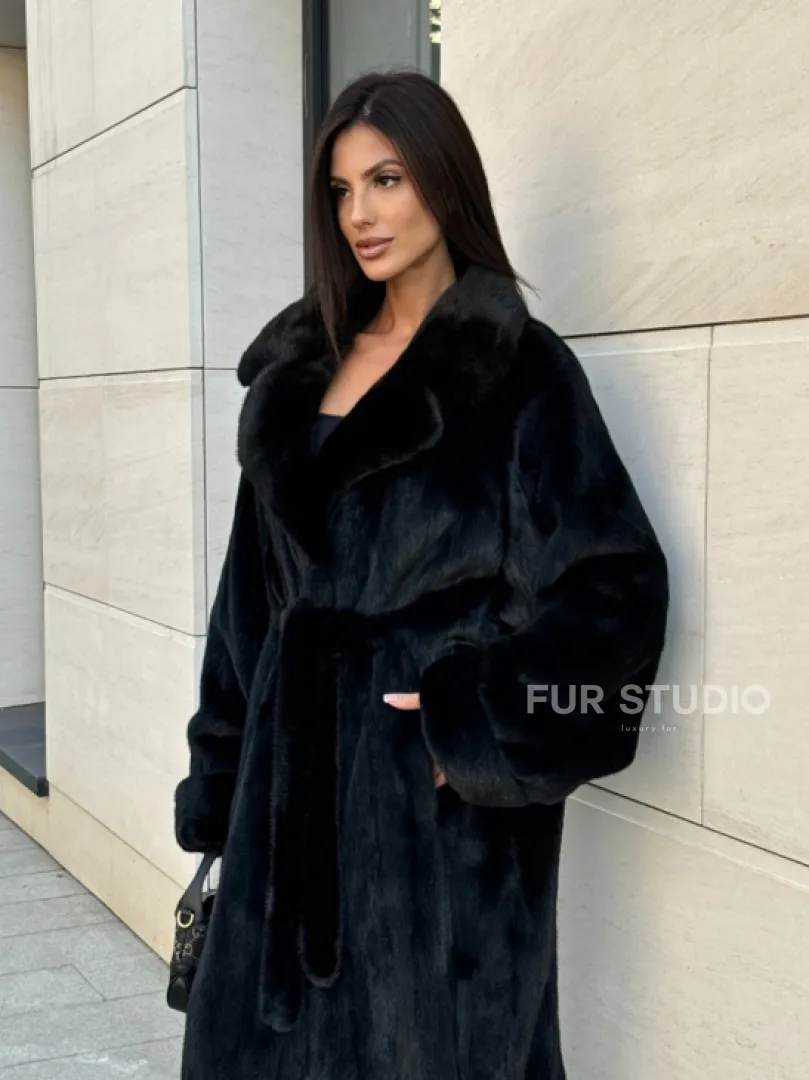 Длинная шуба кимоно Luxury Fashion из меха норки SAGA FURS - английский воротник