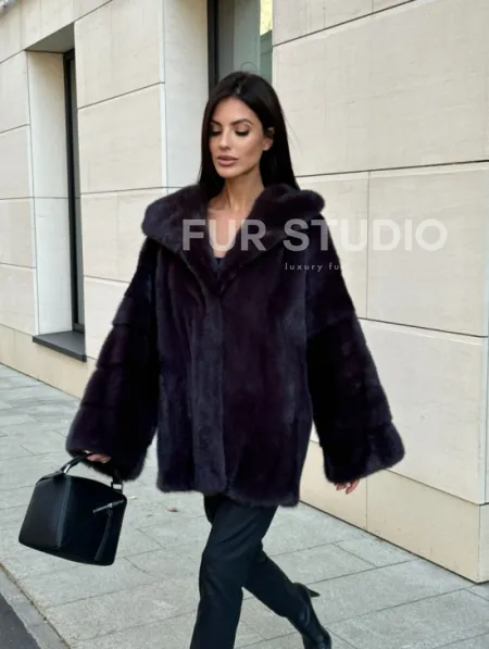 Меховое полупальто из аукционной норки с капюшоном Dark violet - фото 5