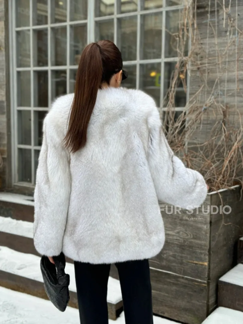 Песцовая шуба вертикального цельного кроя из меха песца - фото 8