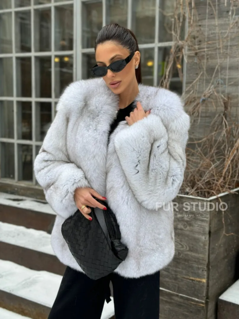 Песцовая шуба вертикального цельного кроя из меха песца - фото 4