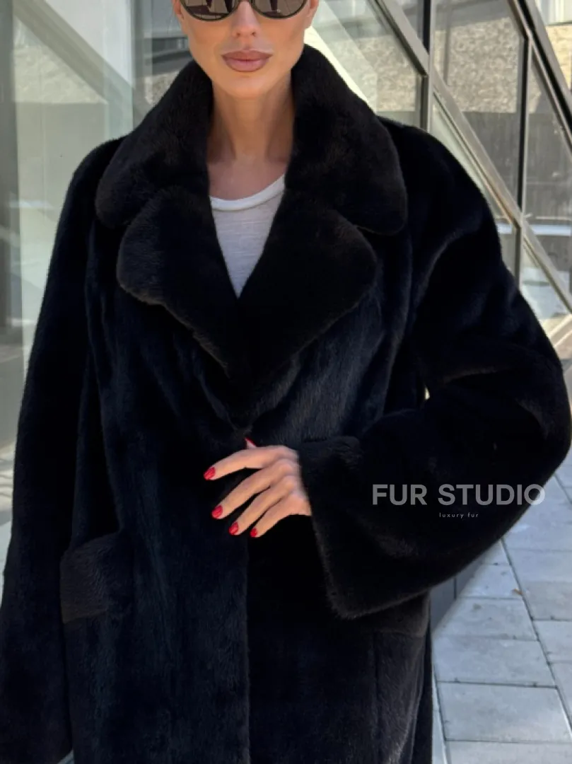 Шуба из аукционного меха норки Kopenhagen Fur, английский воротник - фасон баллон