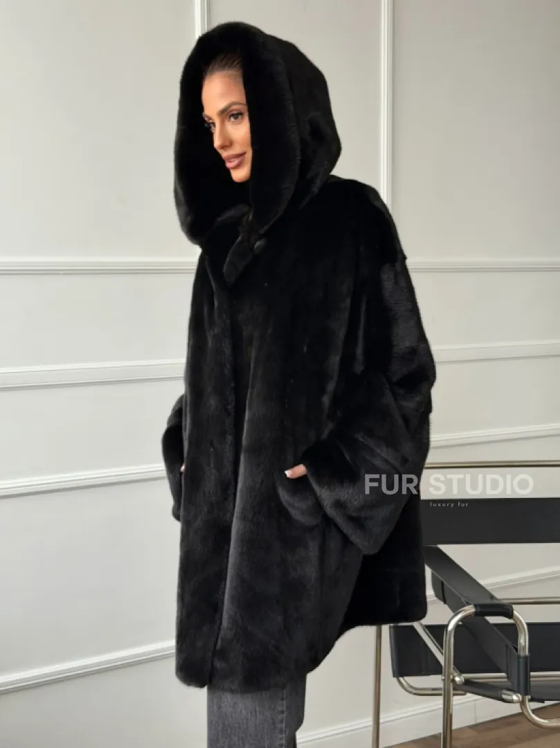 Шуба натуральная женская из норки Blackglama с капюшоном - фото 6