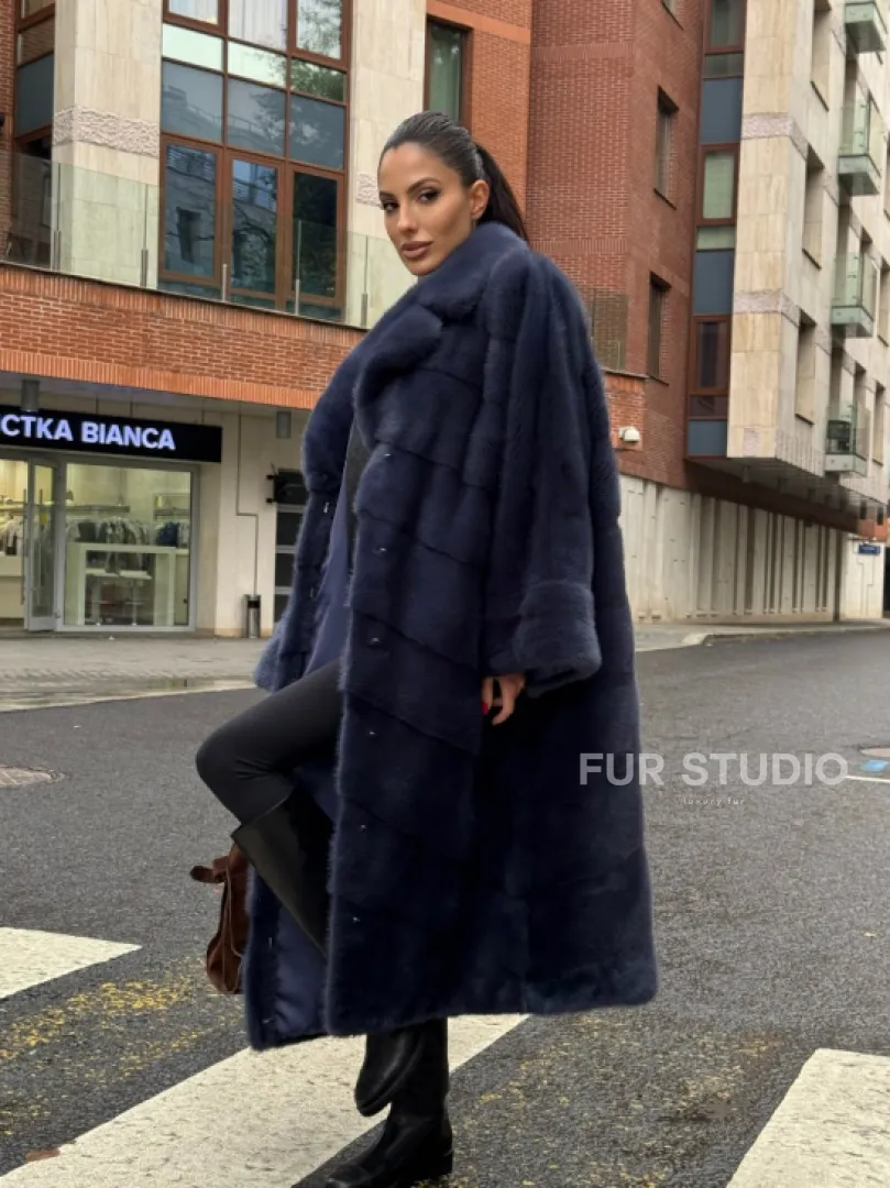 Норковая шуба-пальто в цвете джинс, стиль  “Бохо“ — батальный размер - фото 10