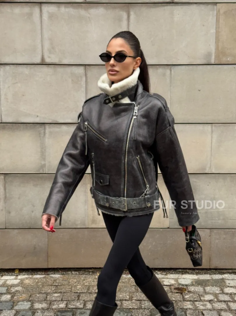 Коротка женская дубленка Vintage Grey из белой овчины мериноса, боковой шнуровкой и накладной пояс - фото 13