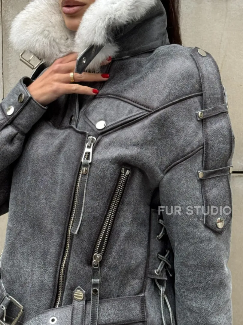 Стильная косуха-дубленка Vintage Grey с воротником из меха песца со шнуровкой на спине