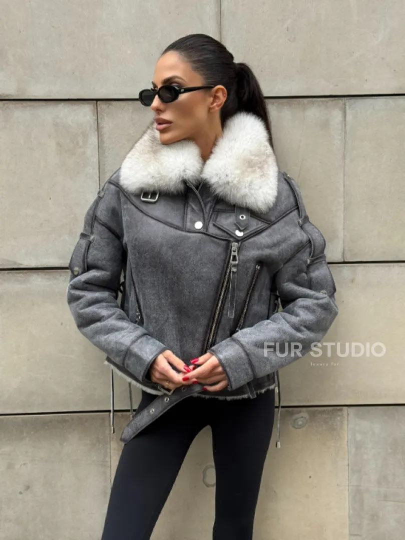 Стильная косуха-дубленка Vintage Grey с воротником из меха песца со шнуровкой на спине
