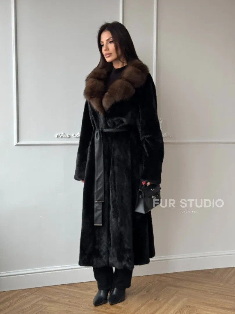 Шуба кимоно LUXURY FASHION из аукционной норки NAFA MINK с английским воротником из меха соболя - фото 7