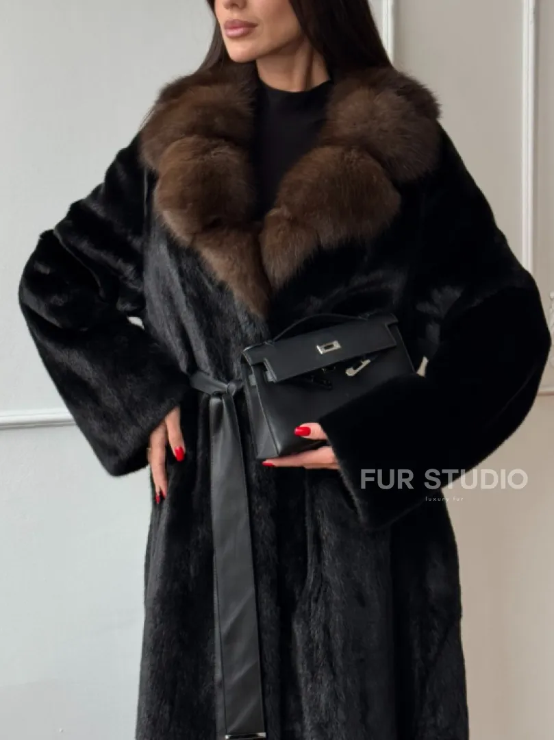 Шуба кимоно LUXURY FASHION из аукционной норки NAFA MINK с английским воротником из меха соболя - фото 1