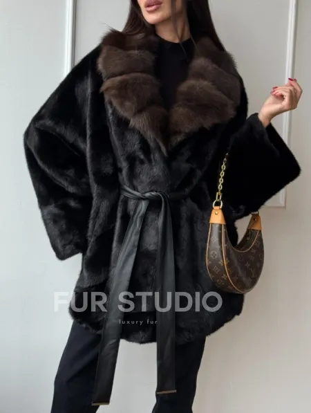 Полушубок из норки Black с воротником из меха темной куницы - фото 5