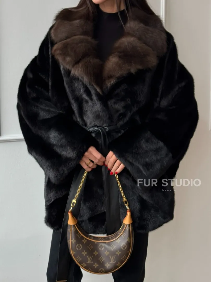 Полушубок из норки Black с воротником из меха темной куницы - фото 4