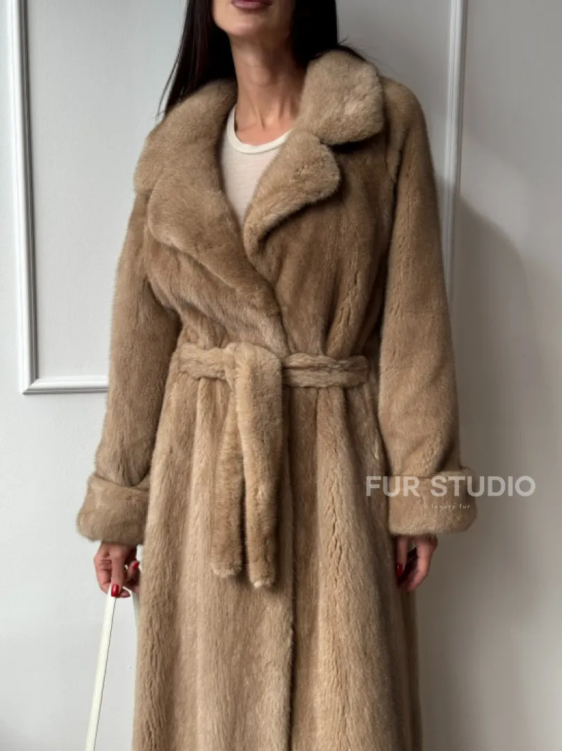 Длинная модная шуба кимоно из меха скандинавской норки со шлицей - фото 3