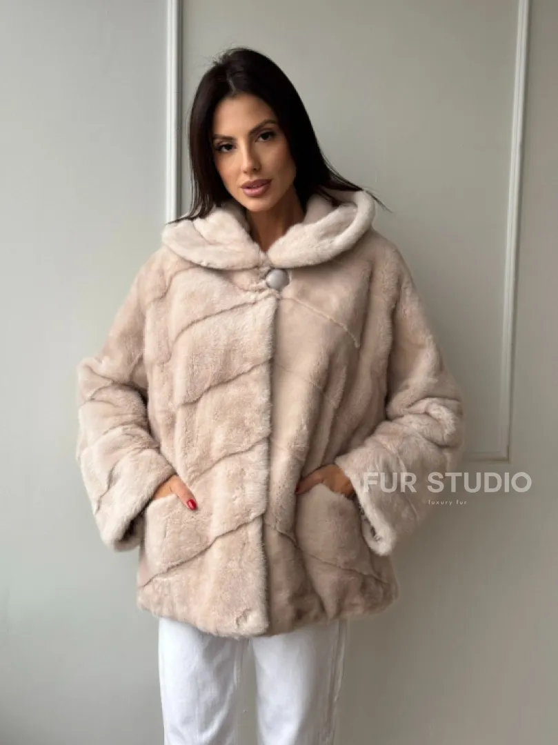 Меховая куртка - шуба из меха норки с капюшоном в цвете пудра - фото 6