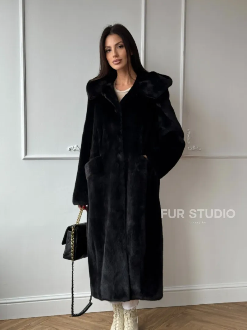 Натуральная черная женская шуба из меха норки Blackglama с капюшоном - фото 7
