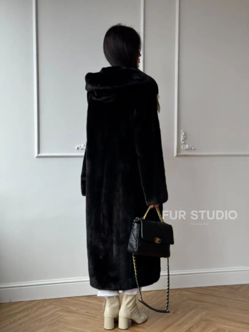 Натуральная черная женская шуба из меха норки Blackglama с капюшоном - фото 12