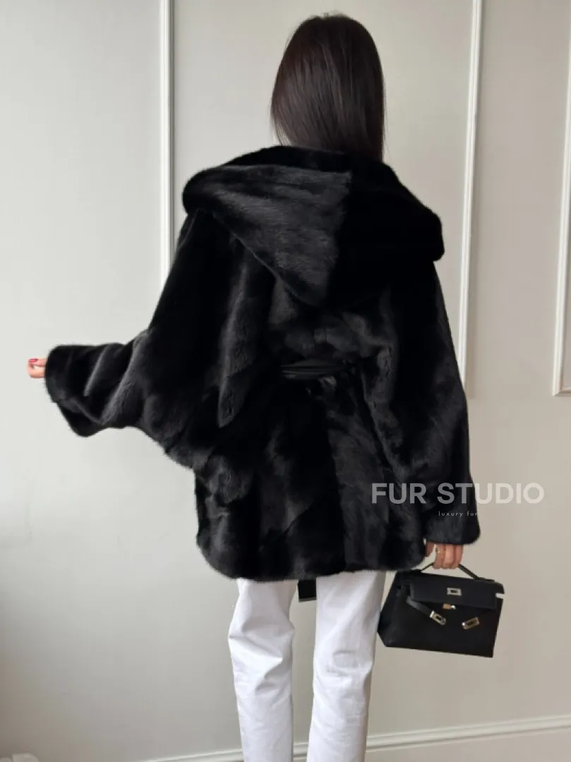 Летучая мышь шуба из меха норки Black с капюшоном - паркет