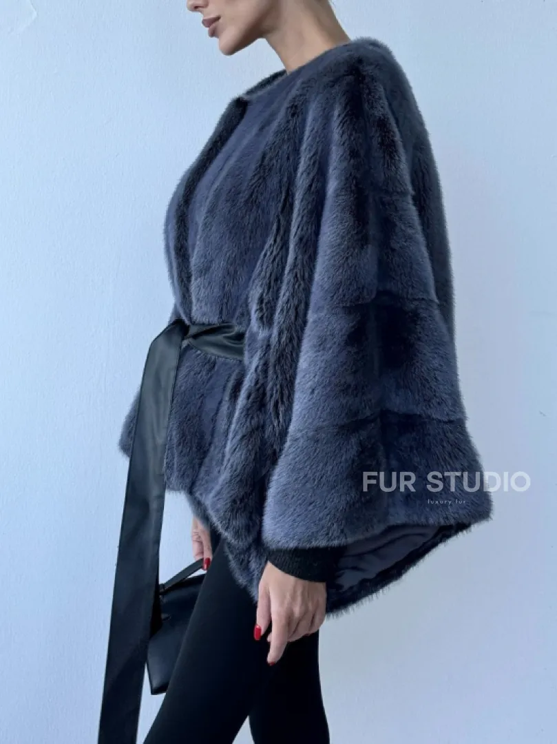 Женское меховое манто - шуба из норки с круглым вырезом, модель  «Летучая мышь» - фото 3