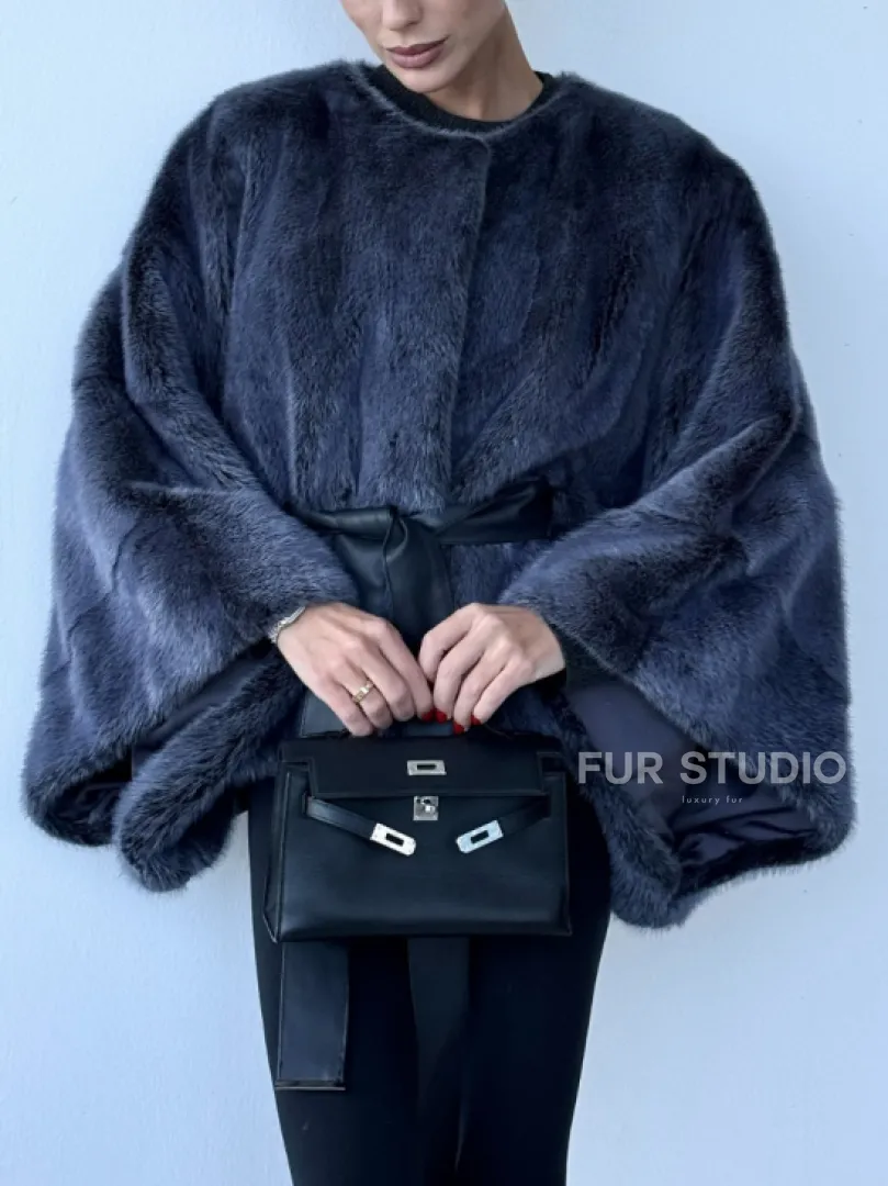 Женское меховое манто - шуба из норки с круглым вырезом, модель  «Летучая мышь» - фото 2