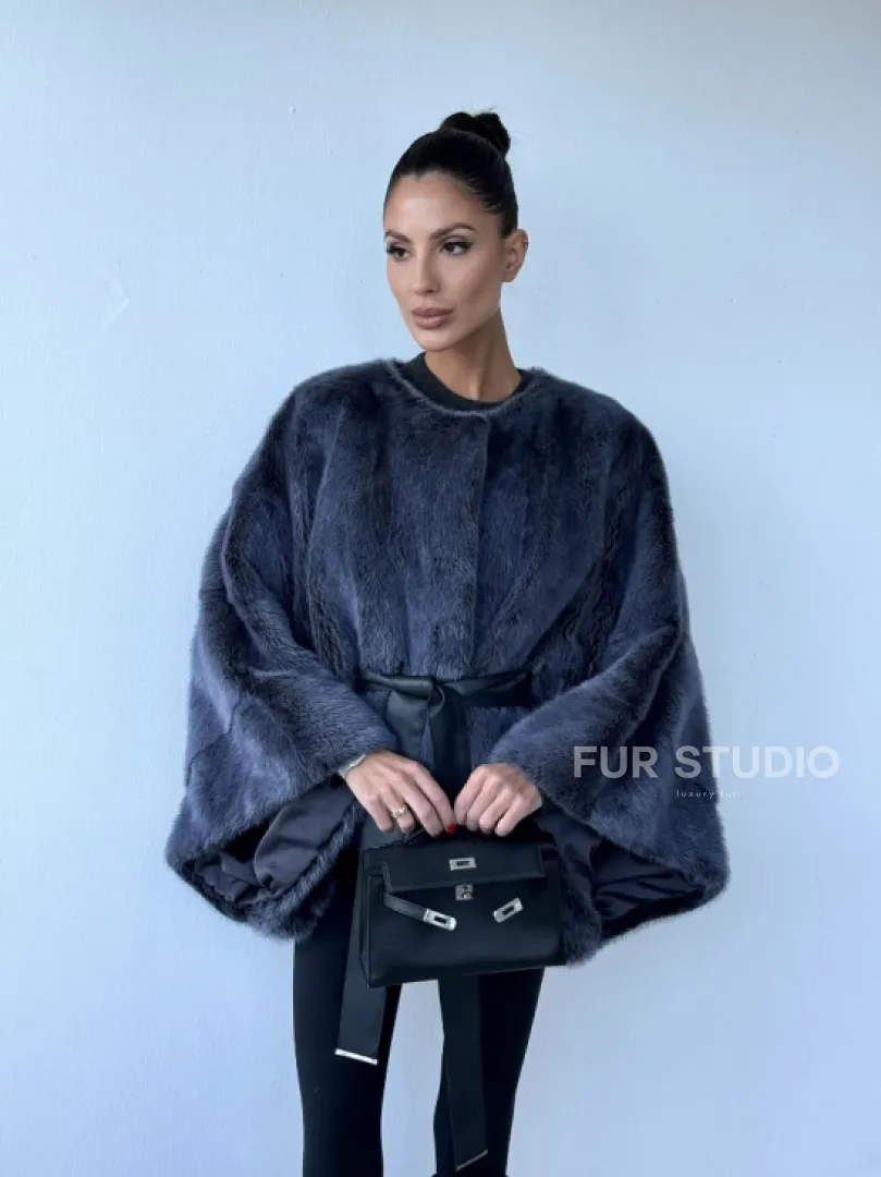 Женское меховое манто - шуба из норки с круглым вырезом, модель  «Летучая мышь» - фото 9