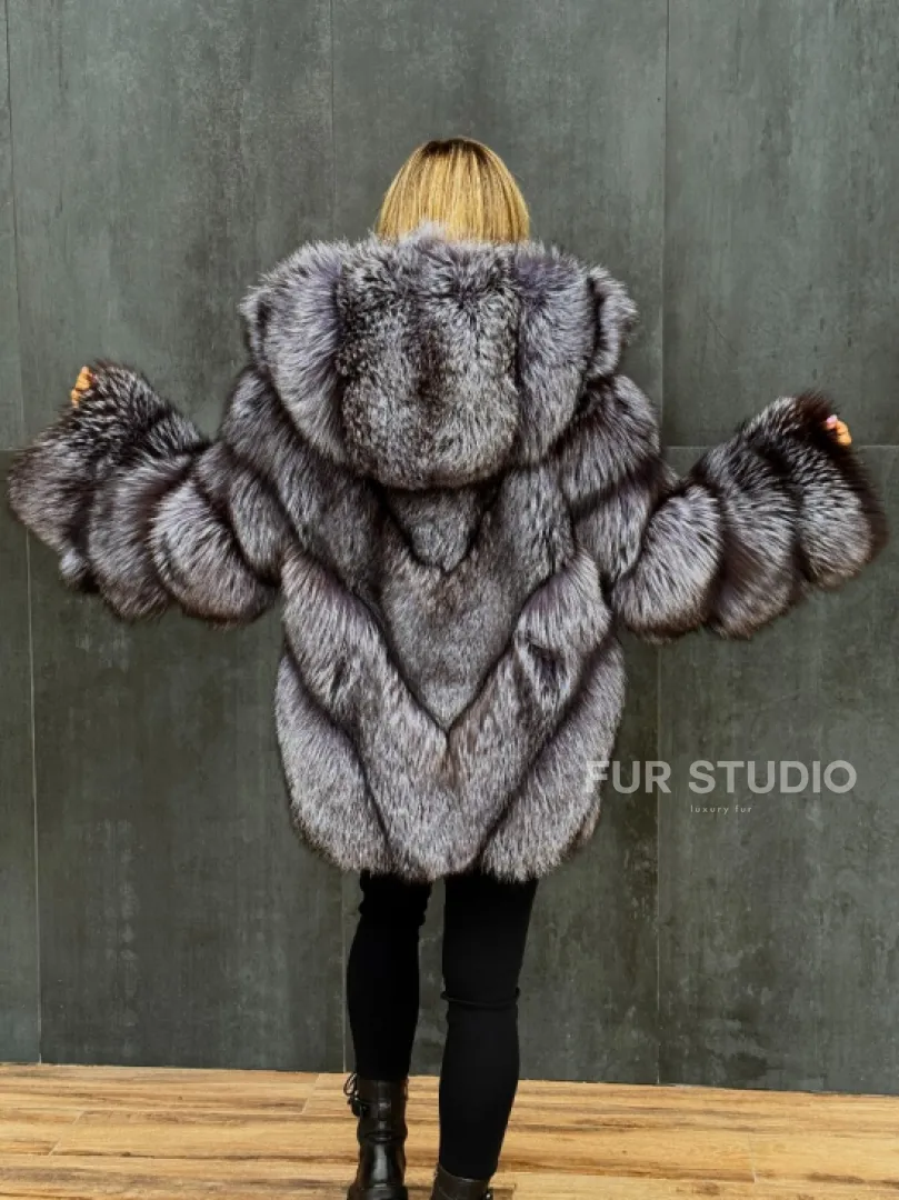 Шуба натуральная из чернобурки с капюшоном - фото 20