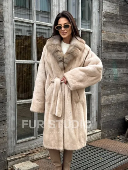 Шуба LUXURY кимоно из норки IVORY с английским воротником из меха куницы - фото 9