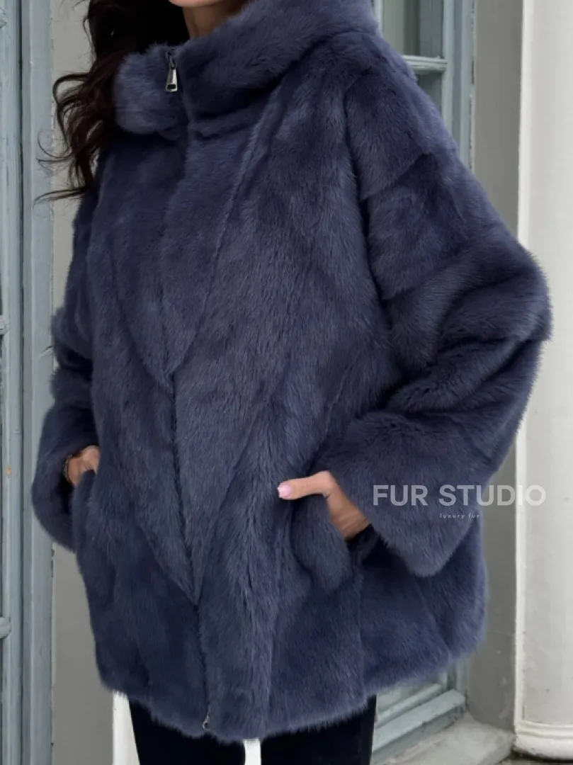 Меховая курточка - бомбер из аукционной норки с капюшоном - фото 1