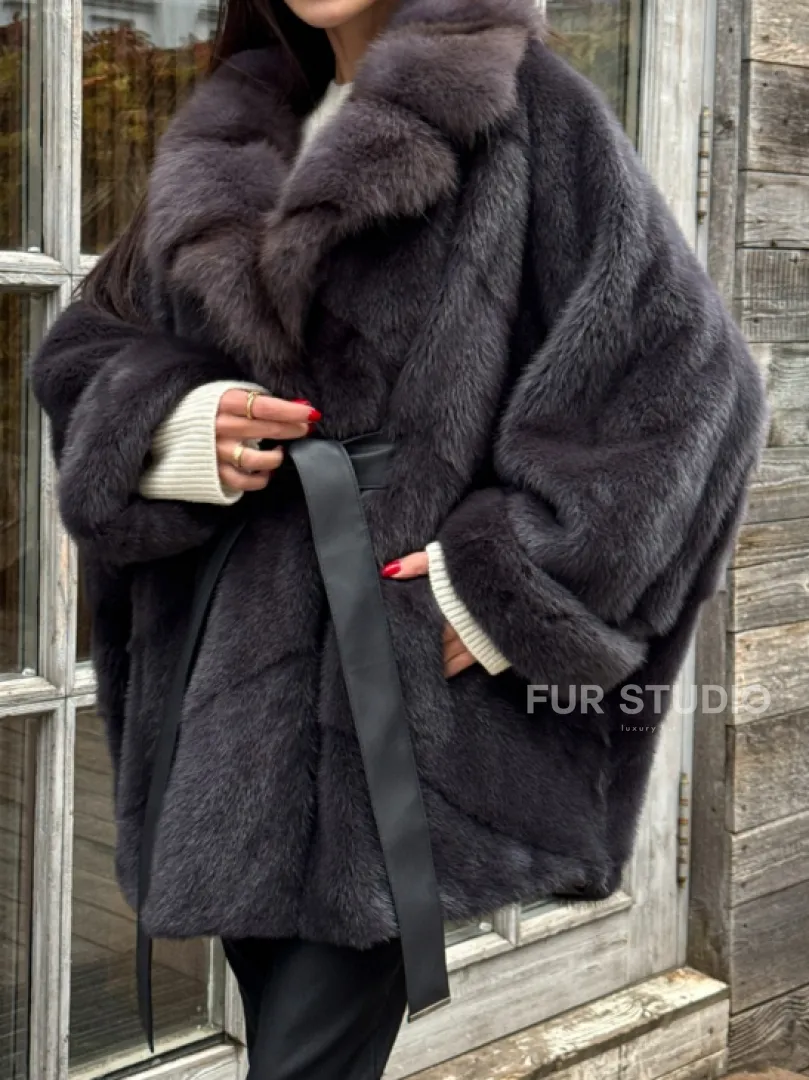Шуба Летучая мышь из норки Graphite с английским воротником из меха куницы - фото 2