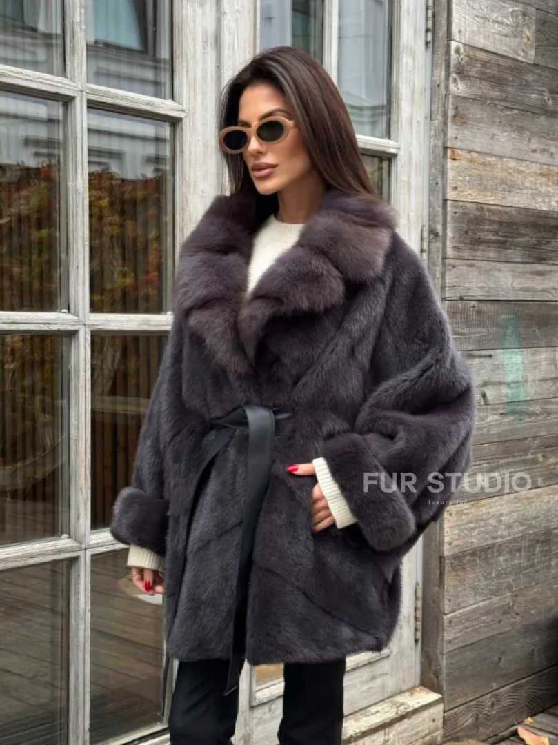 Шуба Летучая мышь из норки Graphite с английским воротником из меха куницы - фото 4
