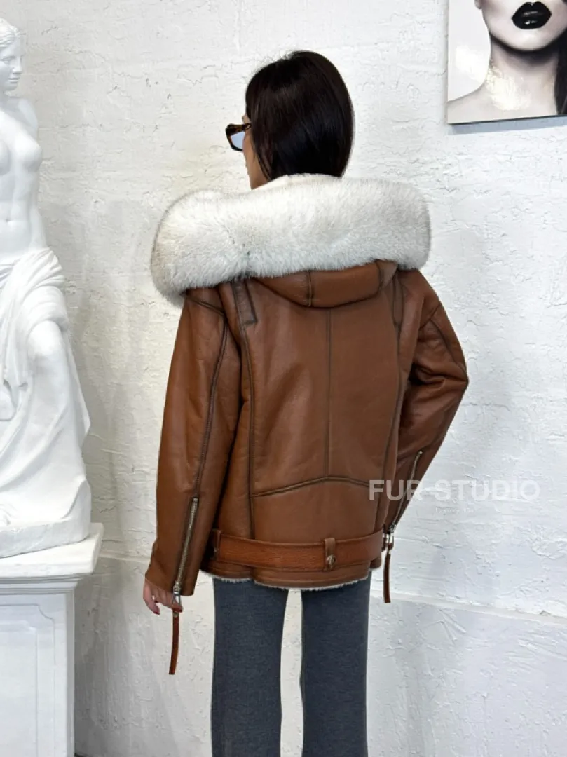 Дубленка - куртка женская из натуральной овчины с капюшоном из меха финского песца - фото 10