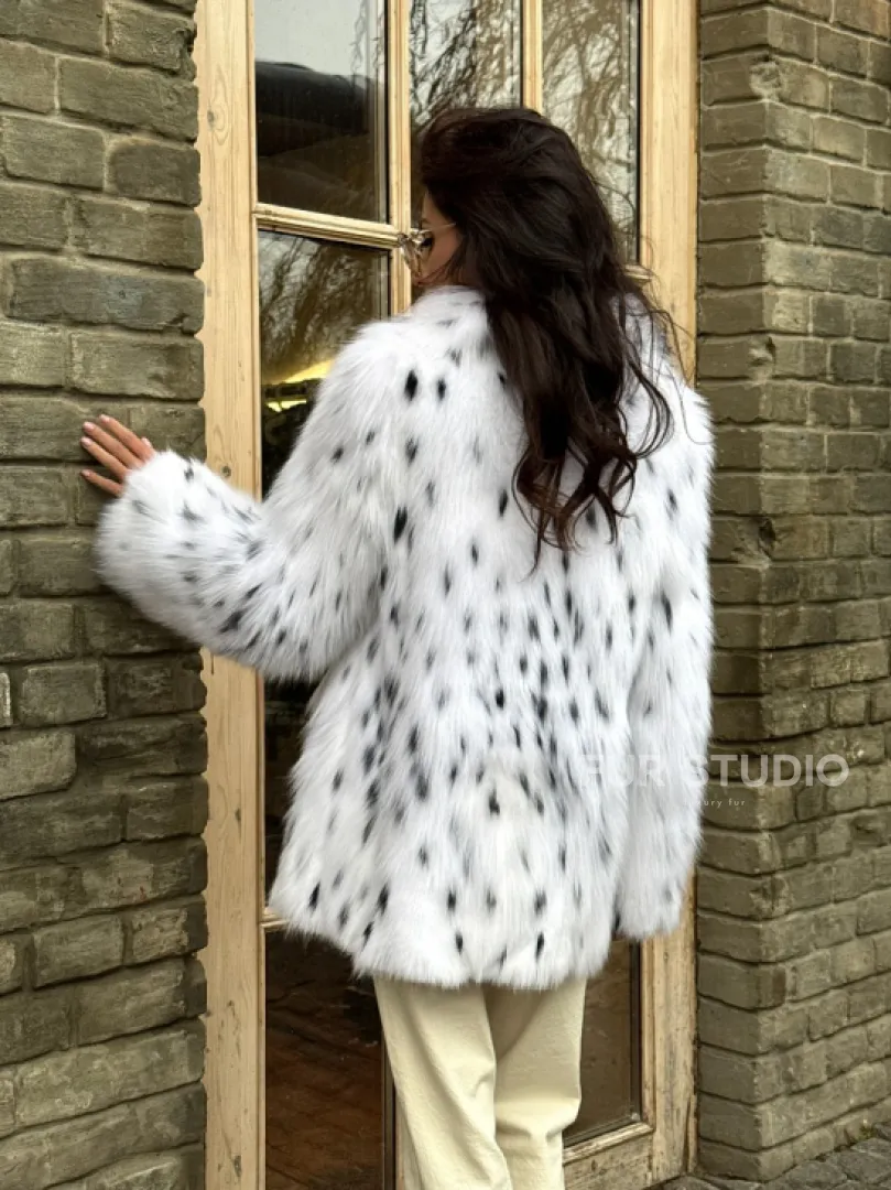 Шуба из цельных шкур натурального меха лисы под рысь (ручная работа) - фото 9