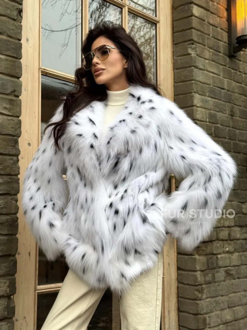 Шуба из цельных шкур натурального меха лисы под рысь (ручная работа) - фото 6