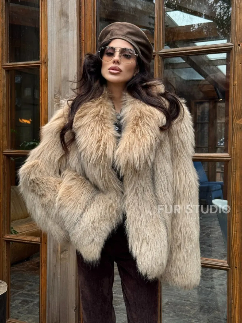 Шуба женская из меха тонированной лисы - английский воротник - фото 3