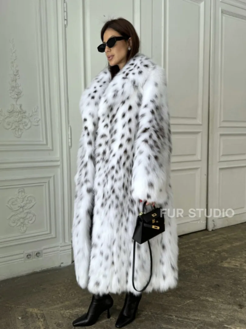Женское Манто maxi из меха аукционной лисы ( реплика канадской рыси) - фото 4
